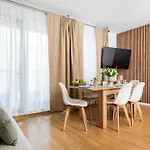 2xapartment Family Or Group Riverside Wawel View Διαμέρισμα